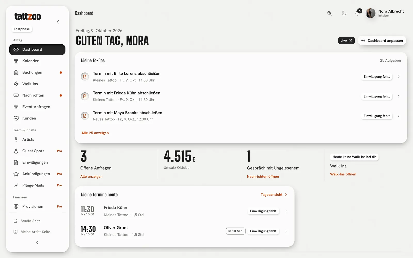 Das Dashboard eines Studios: „Meine To-Dos“ mit den Terminen von heute, die noch abzuschließen sind, darunter offene Anfragen, Umsatz, Nachrichten und Walk-Ins